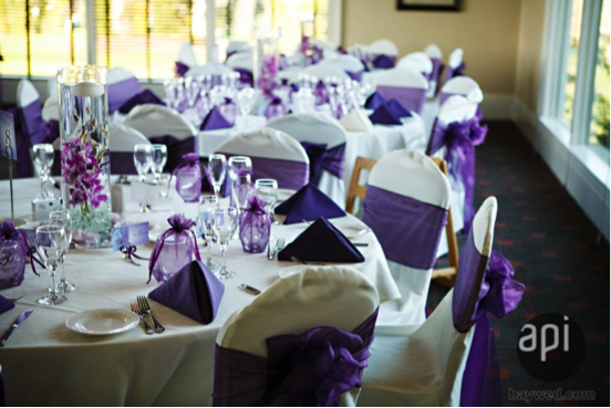 purple white table linens